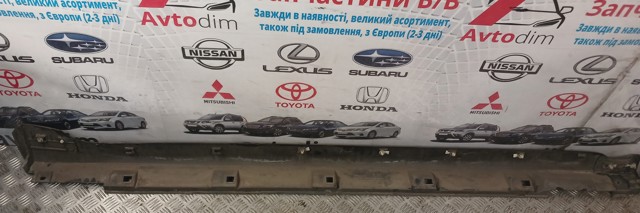 Накладка зовнішня (молдинг) порога, лівий 91112FJ150 SUBARU