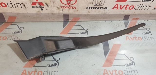 Заглушка жабо збоку 91423SG000 SUBARU