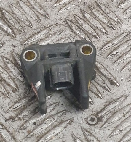 Датчик Ейрбег передній 98231AG000 SUBARU