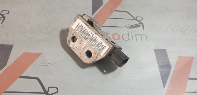 Датчик подушки безпеки 98830CN025 NISSAN