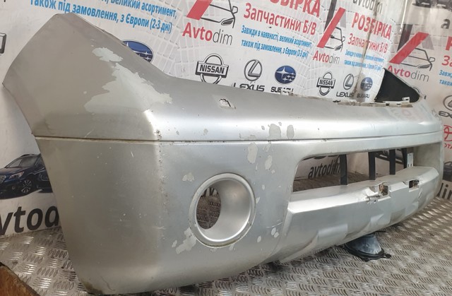 Буфер (бампер) передній F2022EB440 NISSAN