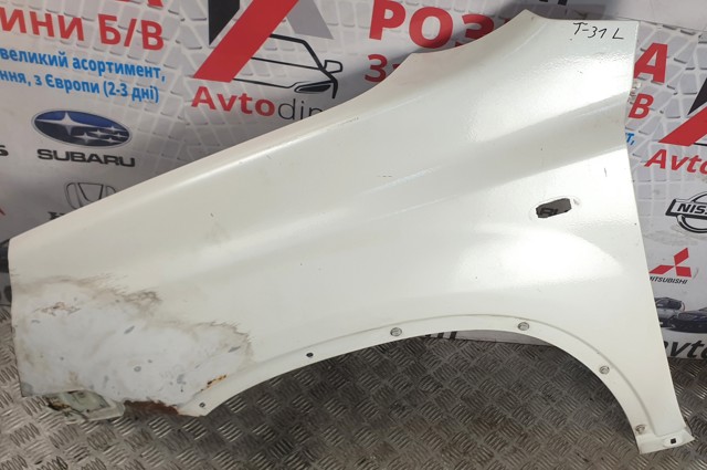 Бічна частина передня ліва F3101JH1EA NISSAN