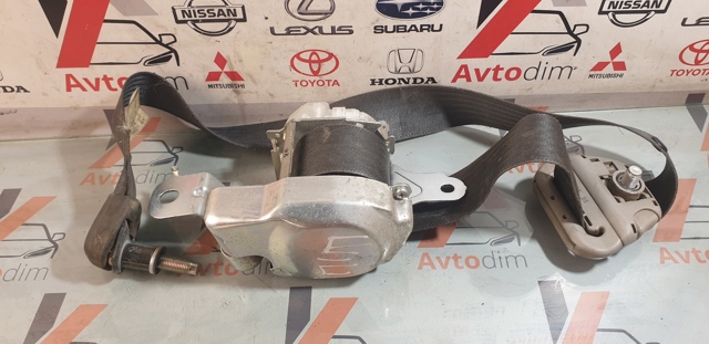 Ремінь безпеки передній правий H6884EB31B NISSAN