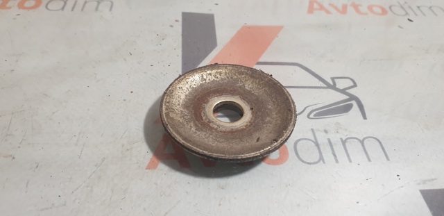 Опора амортизатора MB242360 MITSUBISHI