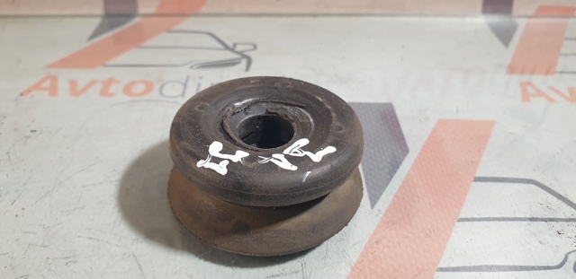 Опора амортизатора заднього MB515579 MITSUBISHI