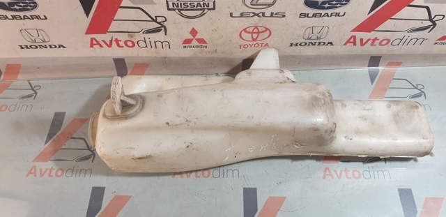 Бачок системи охолодження, розширювальний MB924955 MITSUBISHI