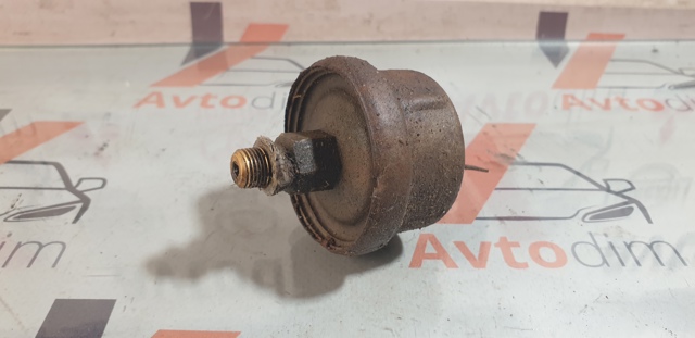 Датчик тиску масла двигуна MD092660 MITSUBISHI
