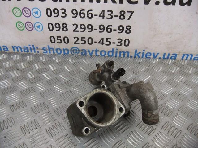 Корпус термостата в зборі MD307132 MITSUBISHI
