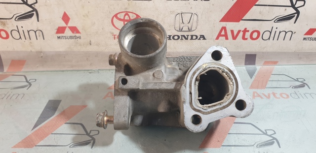 Корпус термостата в зборі MD315340 MITSUBISHI