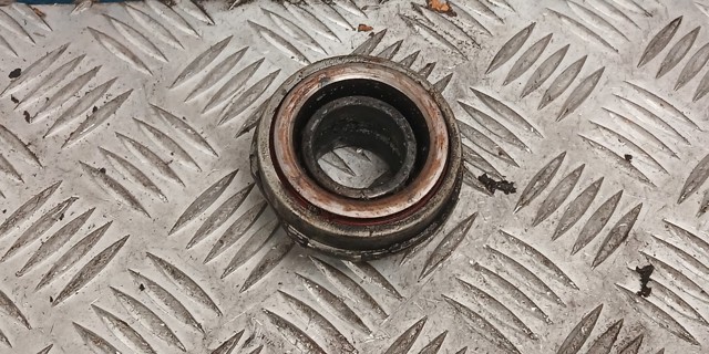 Підшипник вижимний зчеплення ME581119 MITSUBISHI