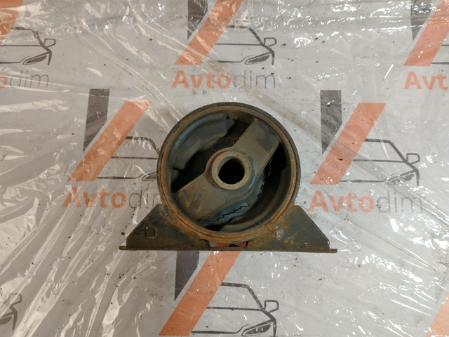 Подушка передньої опори двигуна MN100289 MITSUBISHI