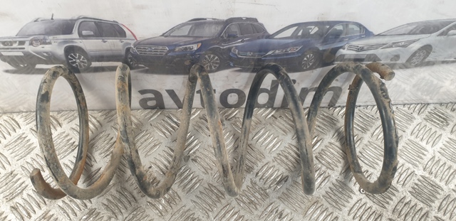 Пружина підвіски задня MR210764 MITSUBISHI
