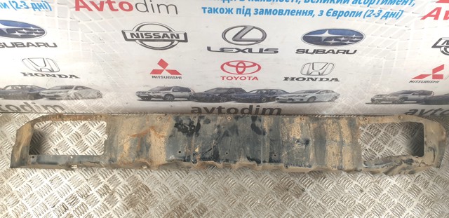 Буфер бампера заднього Mitsubishi Pajero 3