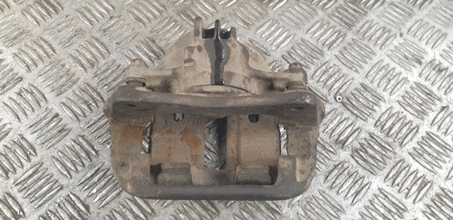 Супорт гальмівний, передній, правий MR249223 MITSUBISHI