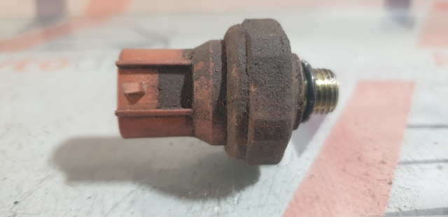 Датчик тиску MR250683 MITSUBISHI