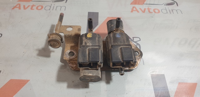 Клапан вакуум.вкл.переднего моста MR263723 MITSUBISHI