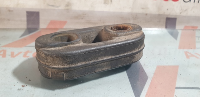 Кронштейн кріплення глушника MR266292 MITSUBISHI