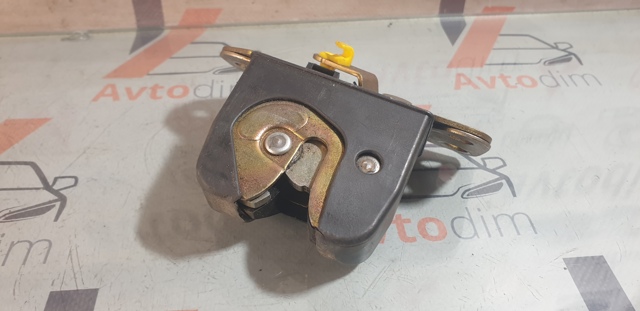 Замок кришки багажника MR295857 MITSUBISHI