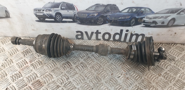 Привід лівий MR377575 MITSUBISHI