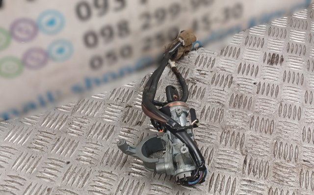 Замок запалювання MR390395 MITSUBISHI