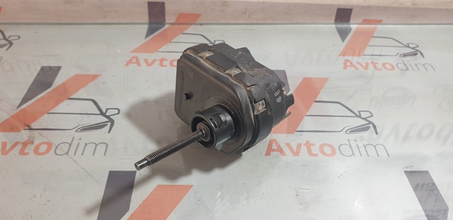 Двигун корректора фари MR441372 MITSUBISHI