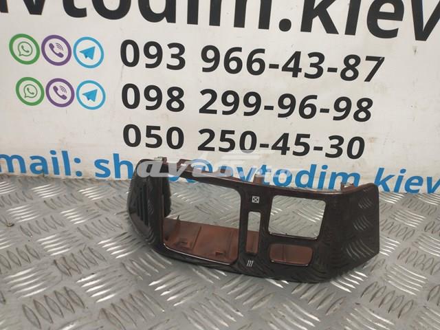 Решітка повітроводу ліва MR456381 MITSUBISHI
