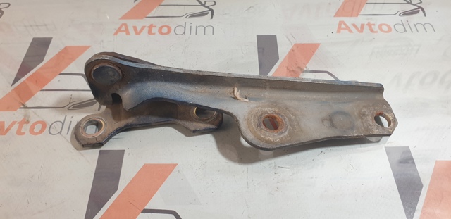 Петля капота, ліва MR473529 MITSUBISHI