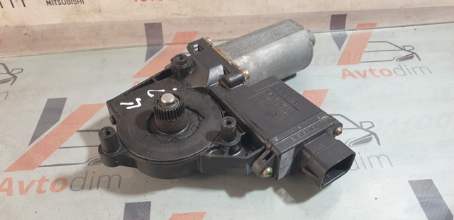 Механізм стеклопод'емника двері задньої, лівої MR503573 MITSUBISHI