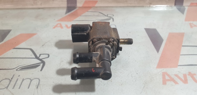 Клапан абсорбера паливних парів MR507781 MITSUBISHI