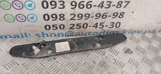 Панель кріплення номерного знака, переднього MR520909 MITSUBISHI