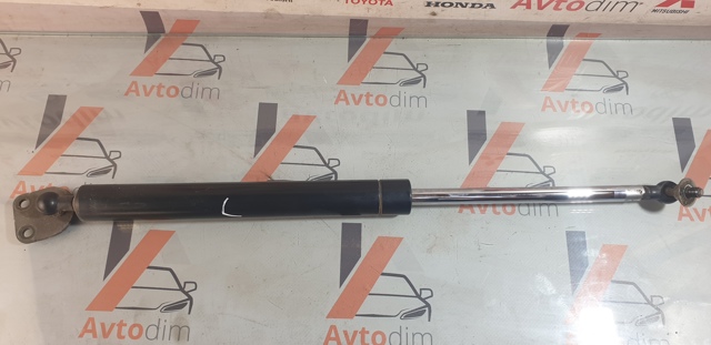 Амортизатор кришки багажника / двері 3/5-ї задньої MR526933 MITSUBISHI