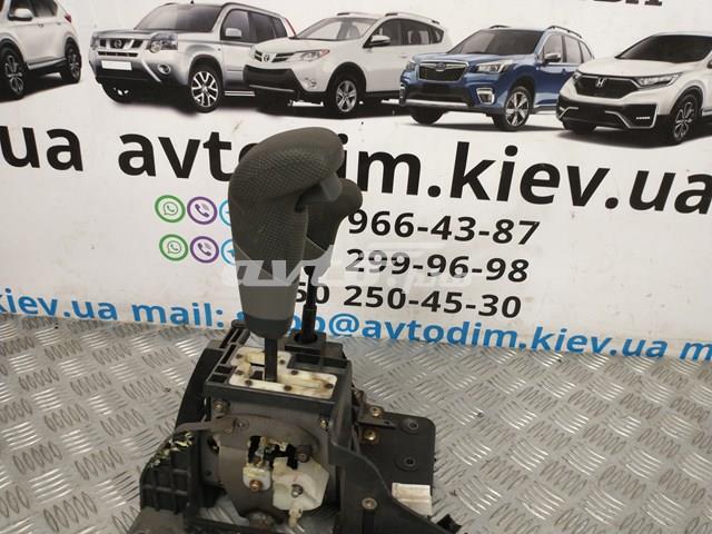 Рукоятка важеля КПП MR606755 MITSUBISHI