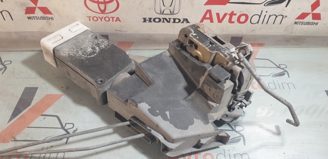 Замок задніх дверей, правих MR914402 MITSUBISHI