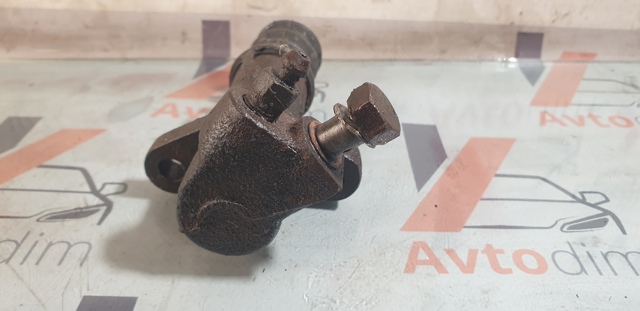 Циліндр зчеплення робочий MR953772 MITSUBISHI