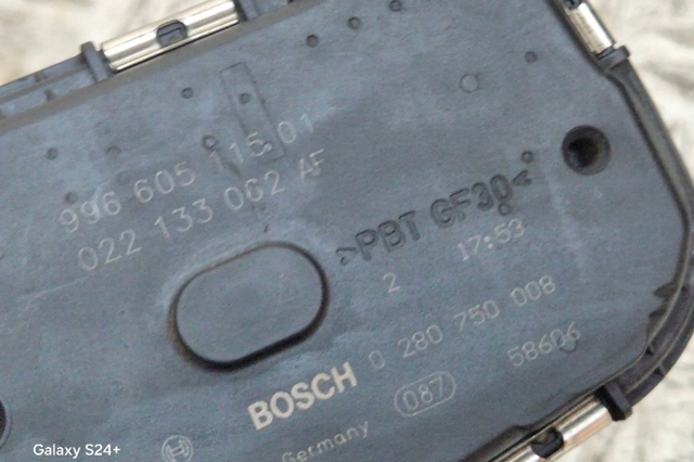 Блок дросельної заслінки 022133062AF PORSCHE