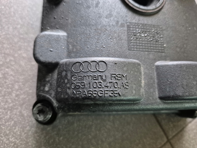 Кришка клапанна, права 059103470AS PORSCHE