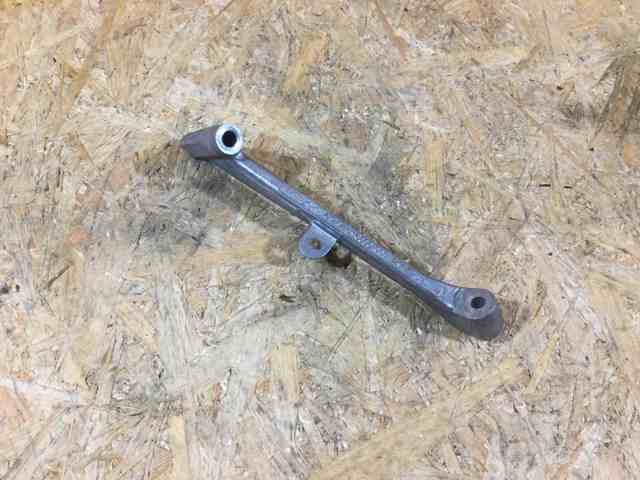 Кронштейн впускного колектора 06L129723B PORSCHE