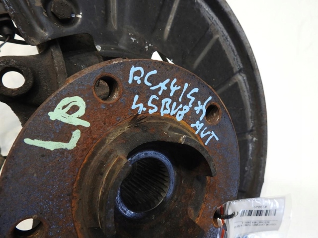 Цапфа передня ліва 7L0407257A PORSCHE