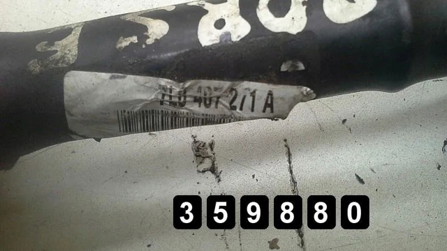 Вісь передня 7L0407271A PORSCHE