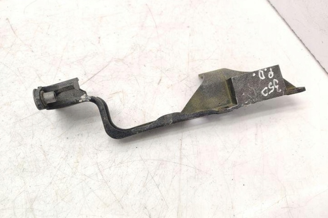 Кронштейн передньої панелі, правий 7L0805734 PORSCHE