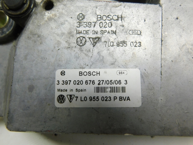 Двигун склоочисника лобового скла (трапеції) 7L0955119K PORSCHE