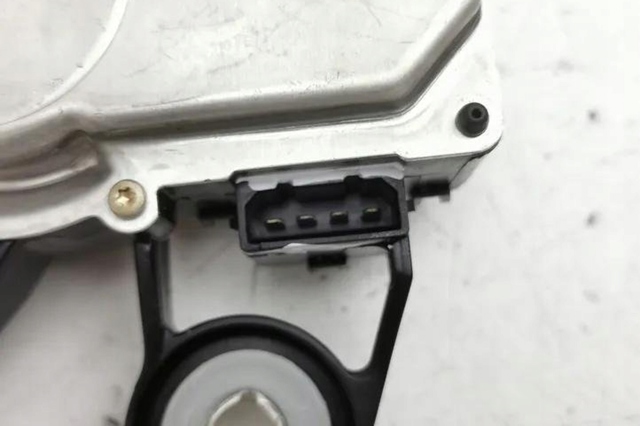 Задній механізм склоочисника 7L0955712A PORSCHE