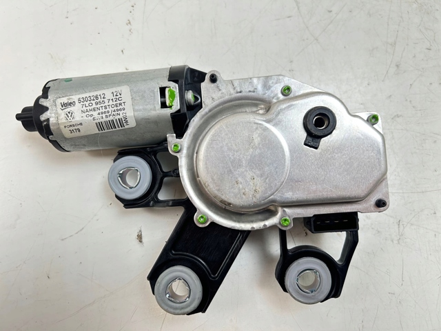 Склоочисник дверей задка 7L0955712C PORSCHE