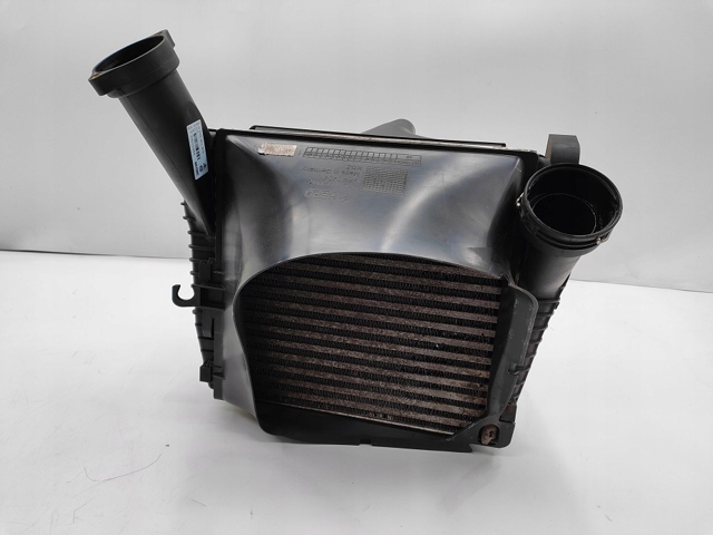 Охолоджувач наддувочного повітря 7L6145803D PORSCHE
