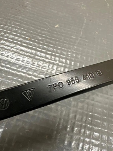 Повідок склоочисника 7P0955410B PORSCHE