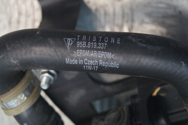 Регулюючий клапан охолоджувальної рідини 7PP819810A PORSCHE