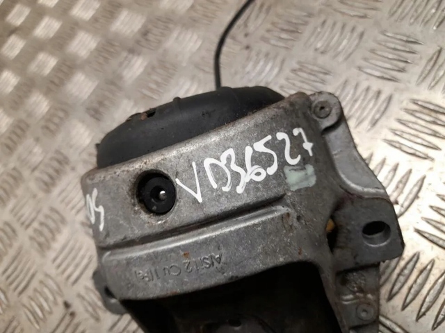 Права подушка двигуна 8R0199381AQ PORSCHE