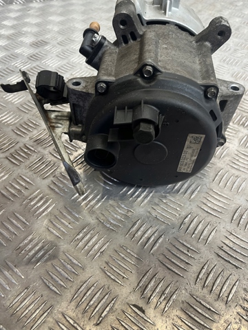 Cрок доставки  5-7 дней, cтоимость доставки уточняйте, предоплата 30-50% porsche panamera 970 4.8i - генератор 94860302303 состояние: б/у id объявления: 13938008477 код товара : 94860302303