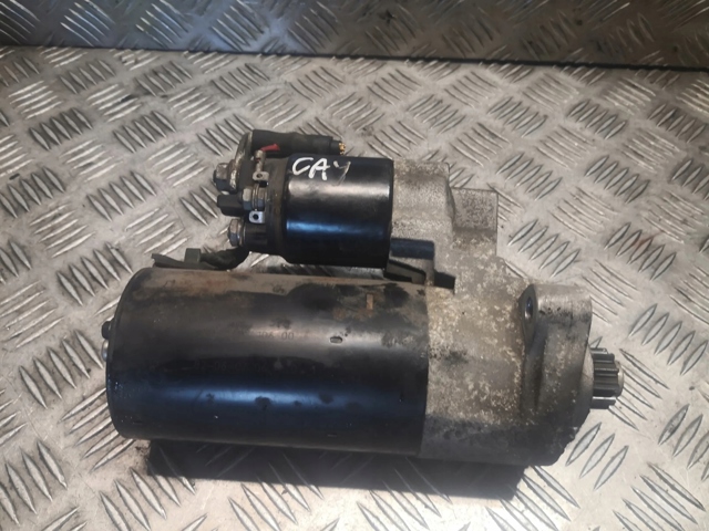 Стартер автомобільний 94860410600 PORSCHE