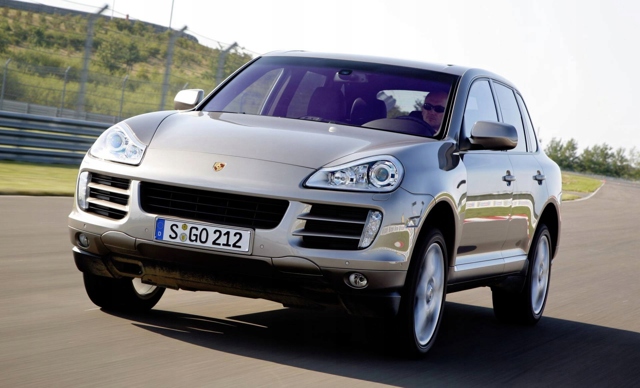 Радіатор интеркуллера 95511080301 PORSCHE